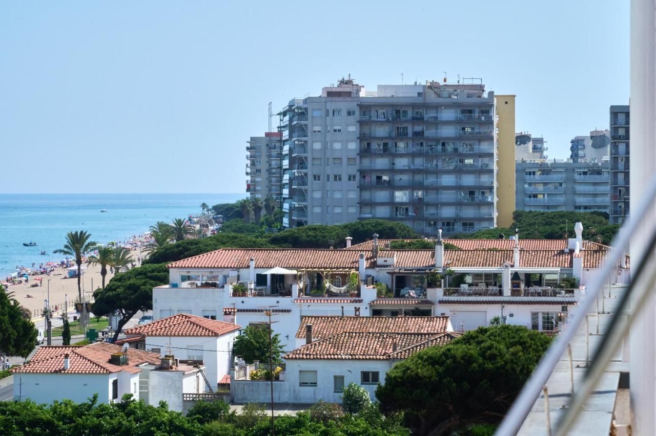 Lovely 2 Bedroom Apartment With Terrace Blanes Esterno foto